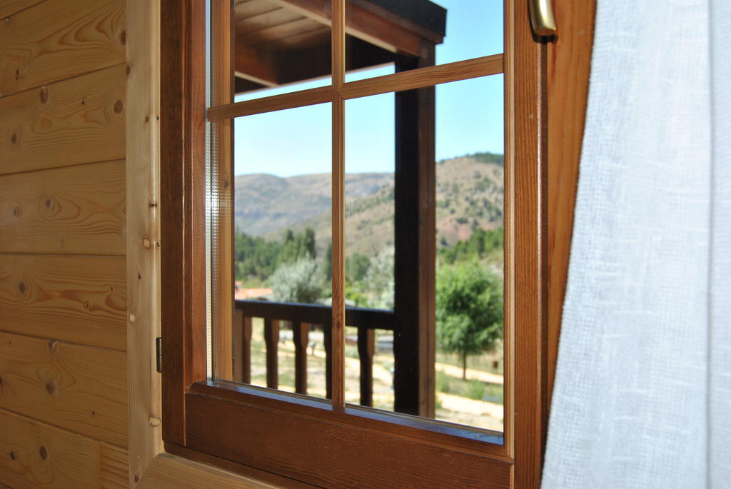 Cabanas De Javalambre กามาเรนา เด ลา เซียรา ห้อง รูปภาพ